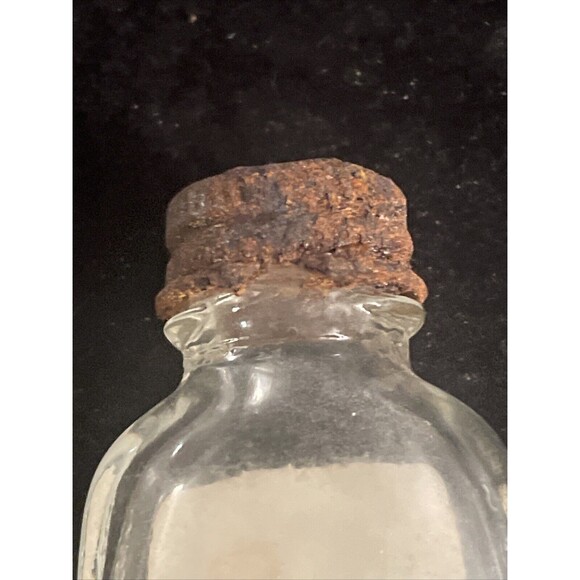 vintage Bayer Aspirin (empty) glass bottle, embossed sides, paper Label 2.5 tall - Picture 8 of 8